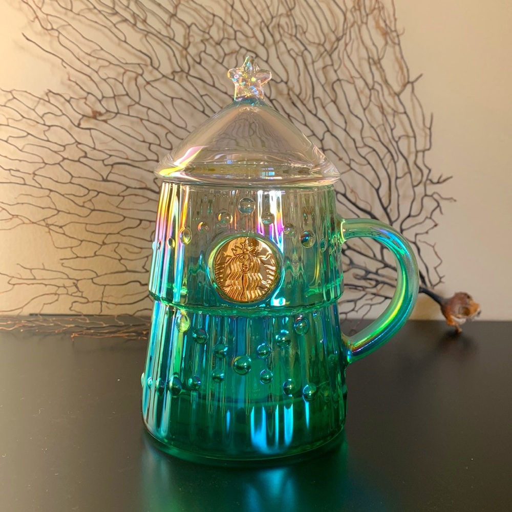 NWT Starbucks Christmas Tree Glass Mug
